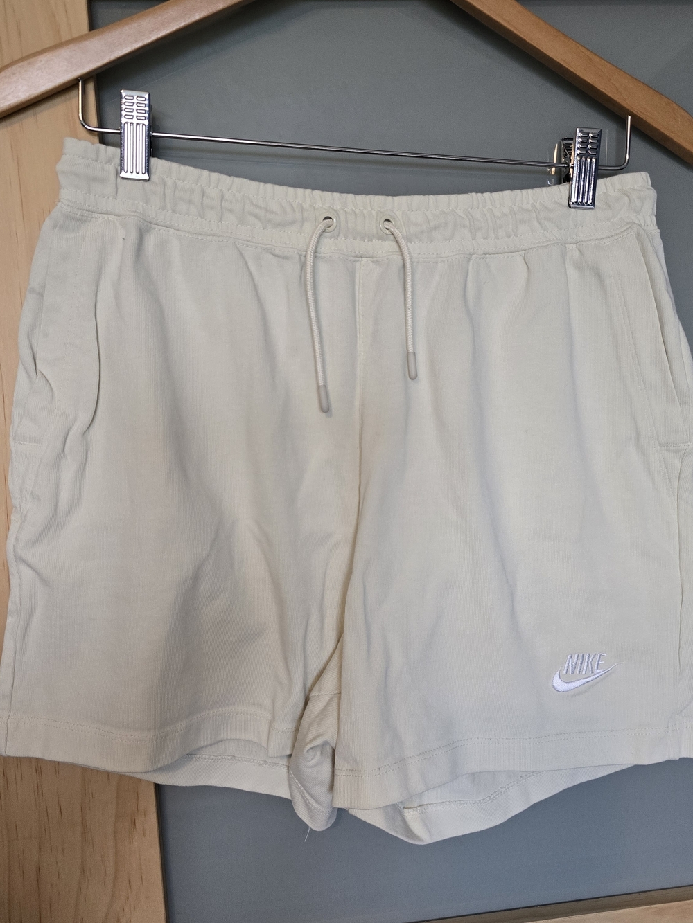 Nike Cream Drawstring Casual Shorts